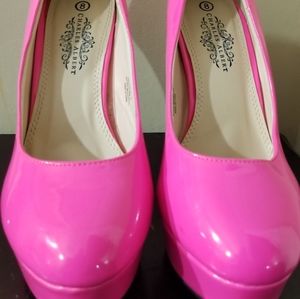 Sz 8 Charles Albert stilettos, Hot Pink
